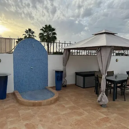 Villa Large With Huge Private Pool, Jacuzzi, & Gym San Bartolome de Tirajana (Gran Canaria)