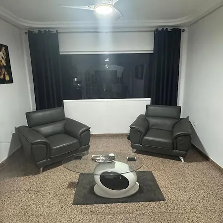 Villa Large With Huge Private Pool, Jacuzzi, & Gym San Bartolome de Tirajana (Gran Canaria)