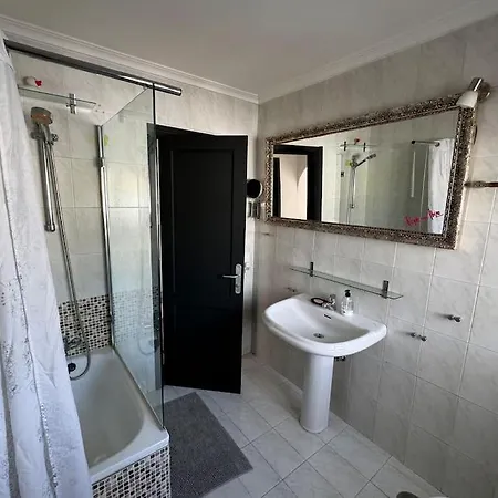 Large With Huge Private Pool, Jacuzzi, & Gym Villa San Bartolome de Tirajana (Gran Canaria)